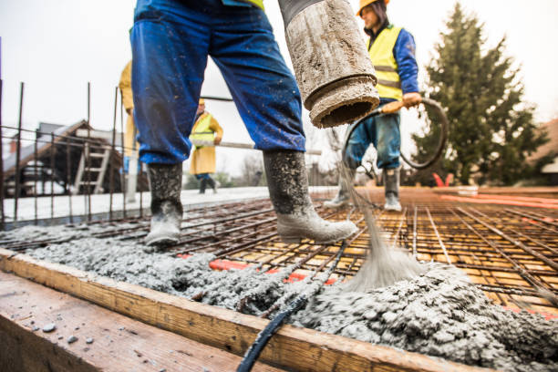 Best Concrete Flooring Contractor  in Clarksville, TX